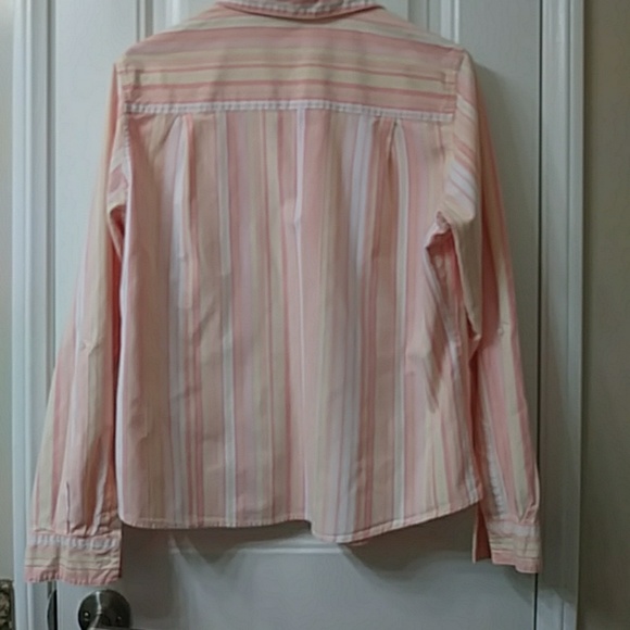 Button down top - Picture 5 of 5